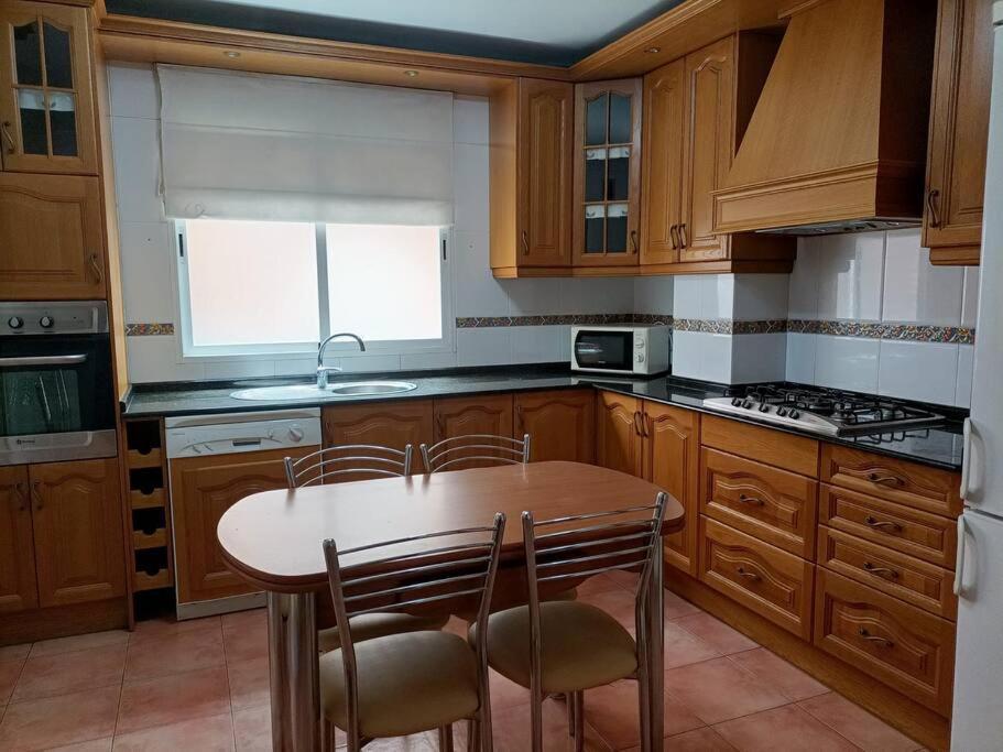 Апартаменты Apartamento Centrico En Lorca Экстерьер фото